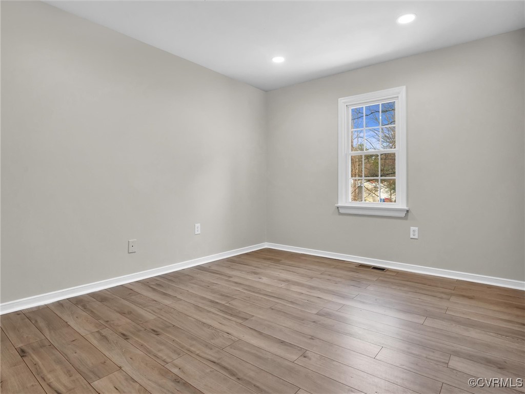 4716 Archduke Road Glen Allen, VA 23060 - Photo 24 of 33 3rd bedroom with light wood-type flooring