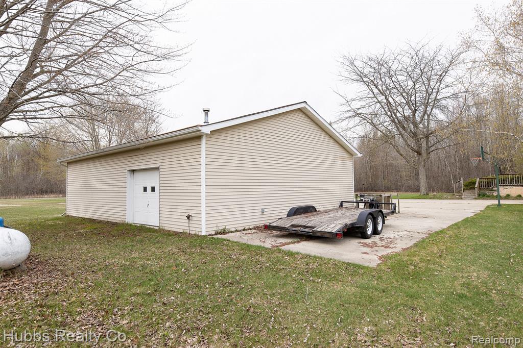 11405 Bell Road Burt, MI 48417 - Photo 39 of 60