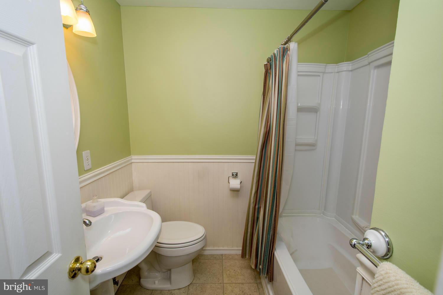 905 Mark Road Baltimore, MD 21225 - Photo 15 of 30 Bath #2