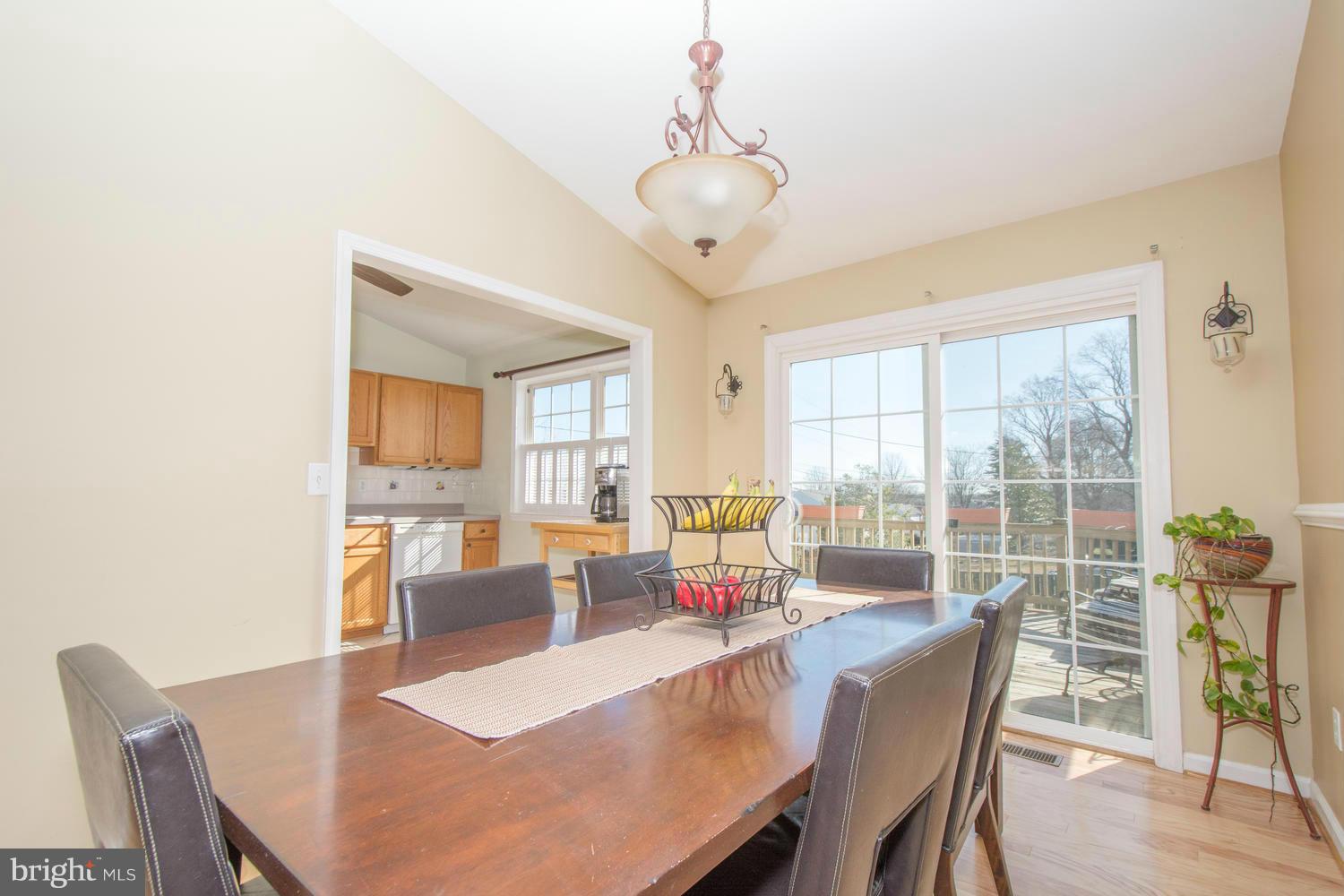 905 Mark Road Baltimore, MD 21225 - Photo 7 of 30 Dining Room