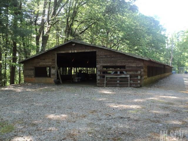 4887 Horseshoe Bend Road Hudson, NC 28638 - Photo 11 of 22 Gallery Image 11