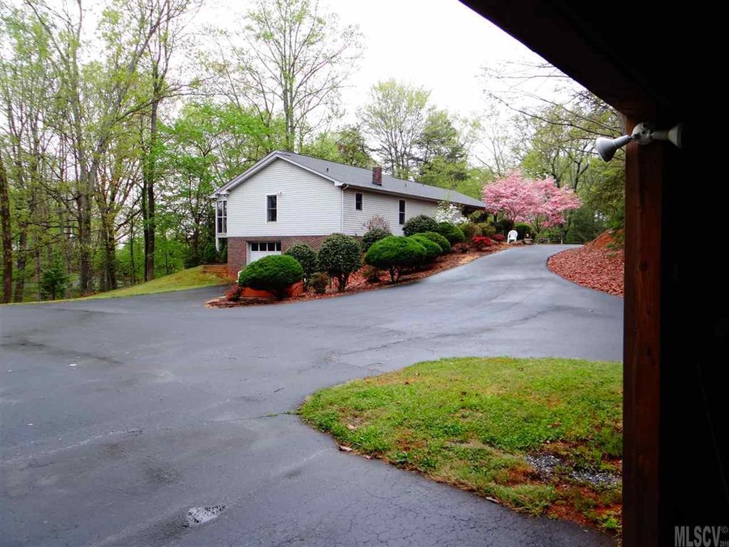 4887 Horseshoe Bend Road Hudson, NC 28638 - Photo 14 of 22 Gallery Image 14