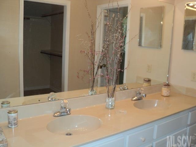 4887 Horseshoe Bend Road Hudson, NC 28638 - Photo 4 of 22 Gallery Image 4