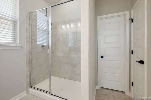 $1,750 | 13249 Fantine Fields, San Antonio, TX 78253