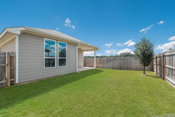 $1,750 | 13249 Fantine Fields, San Antonio, TX 78253