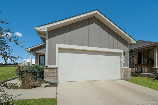 $1,750 | 13249 Fantine Fields, San Antonio, TX 78253