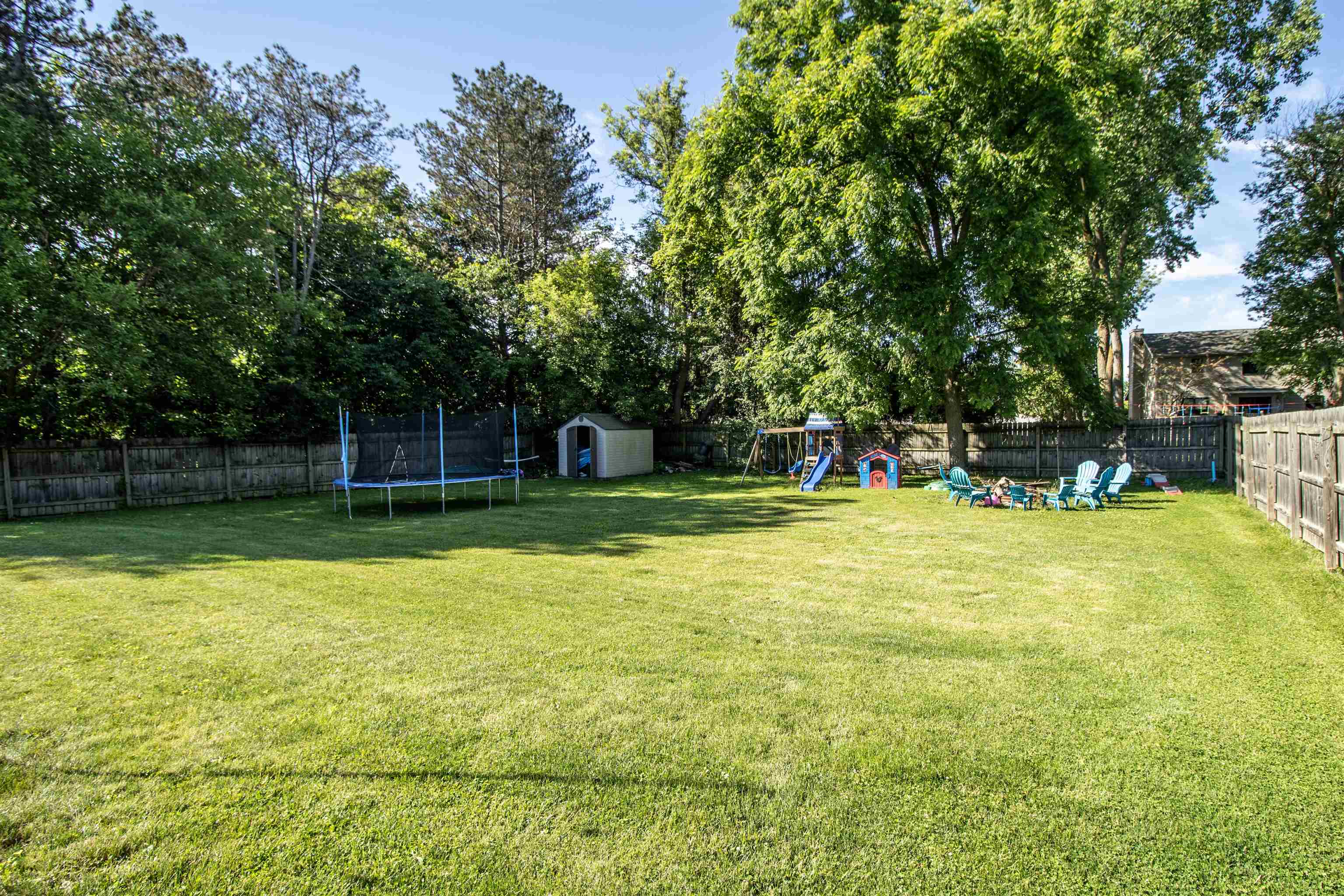 1389 North Long Lake Road Fenton, MI 48430 - Photo 42 of 48