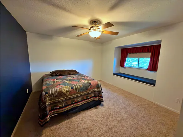 $359,900 | 2300 Memorial Parkway, Portland, TX 78374