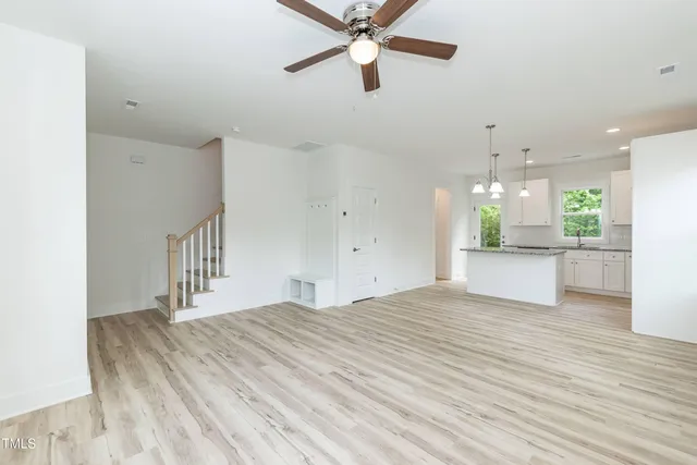 $425,000 | 1057-1059 East Harnett Street, Dunn, NC 28334