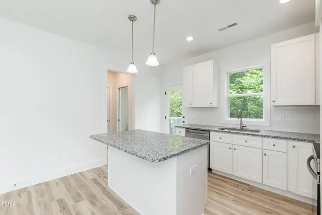 $425,000 | 1057-1059 East Harnett Street, Dunn, NC 28334