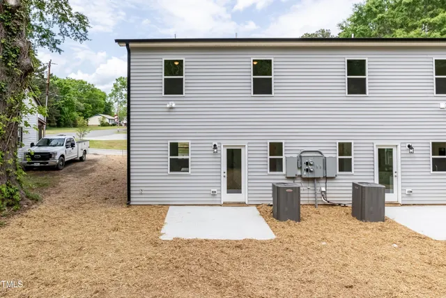 $425,000 | 1057-1059 East Harnett Street, Dunn, NC 28334