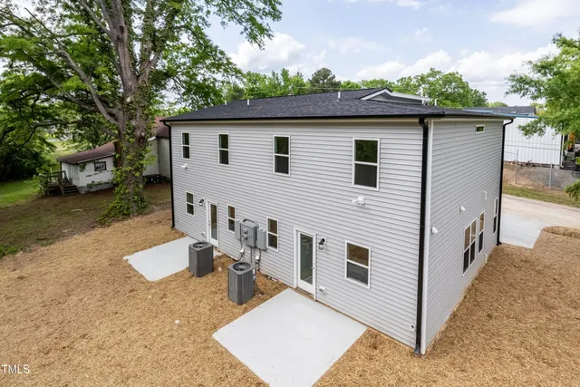 $425,000 | 1057-1059 East Harnett Street, Dunn, NC 28334