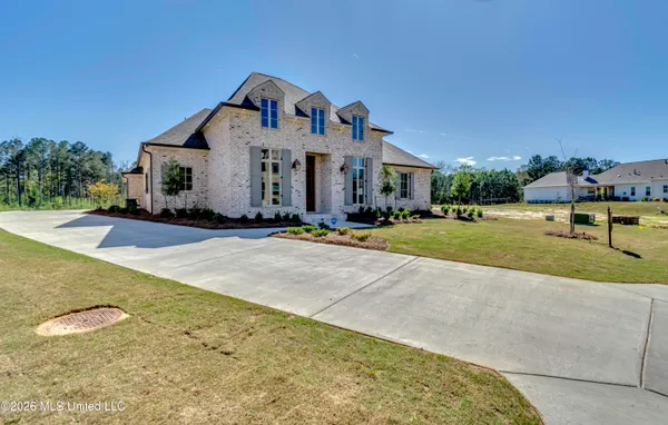 $749,900 | 620 Big Vly Loop, Flowood, MS 39232