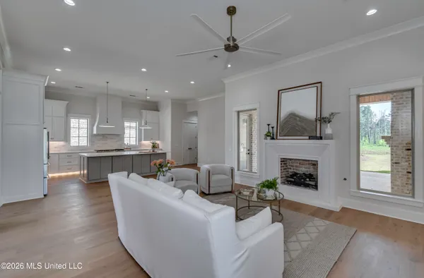 $749,900 | 620 Big Vly Loop, Flowood, MS 39232