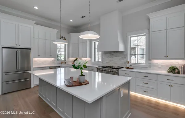 $749,900 | 620 Big Vly Loop, Flowood, MS 39232