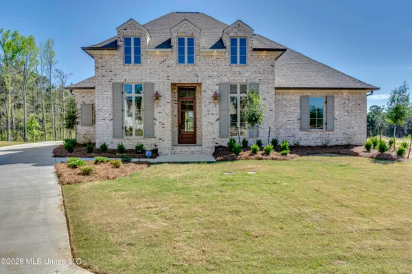 $749,900 | 620 Big Vly Loop, Flowood, MS 39232