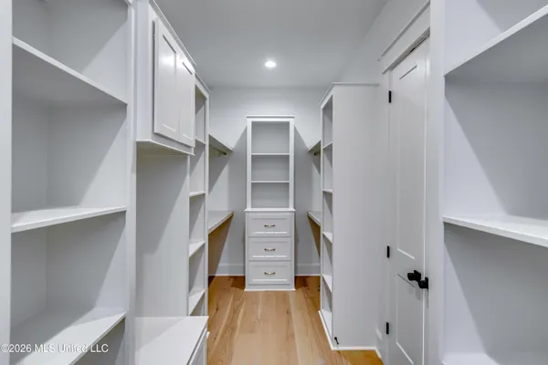 $749,900 | 620 Big Vly Loop, Flowood, MS 39232