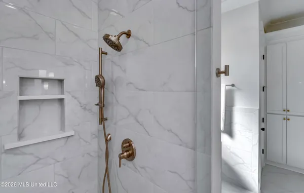 $749,900 | 620 Big Vly Loop, Flowood, MS 39232