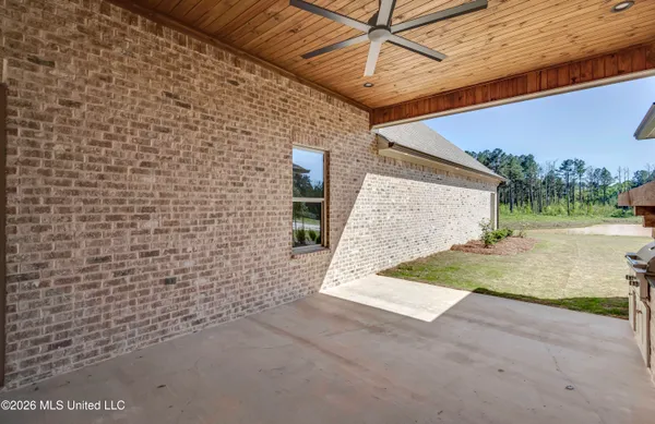 $749,900 | 620 Big Vly Loop, Flowood, MS 39232