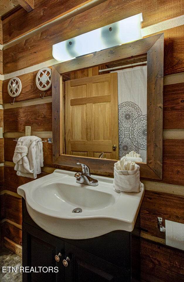 1325 Ridgefield Drive Sevierville, TN 37876 - Photo 13 of 19 IMG_4395LR