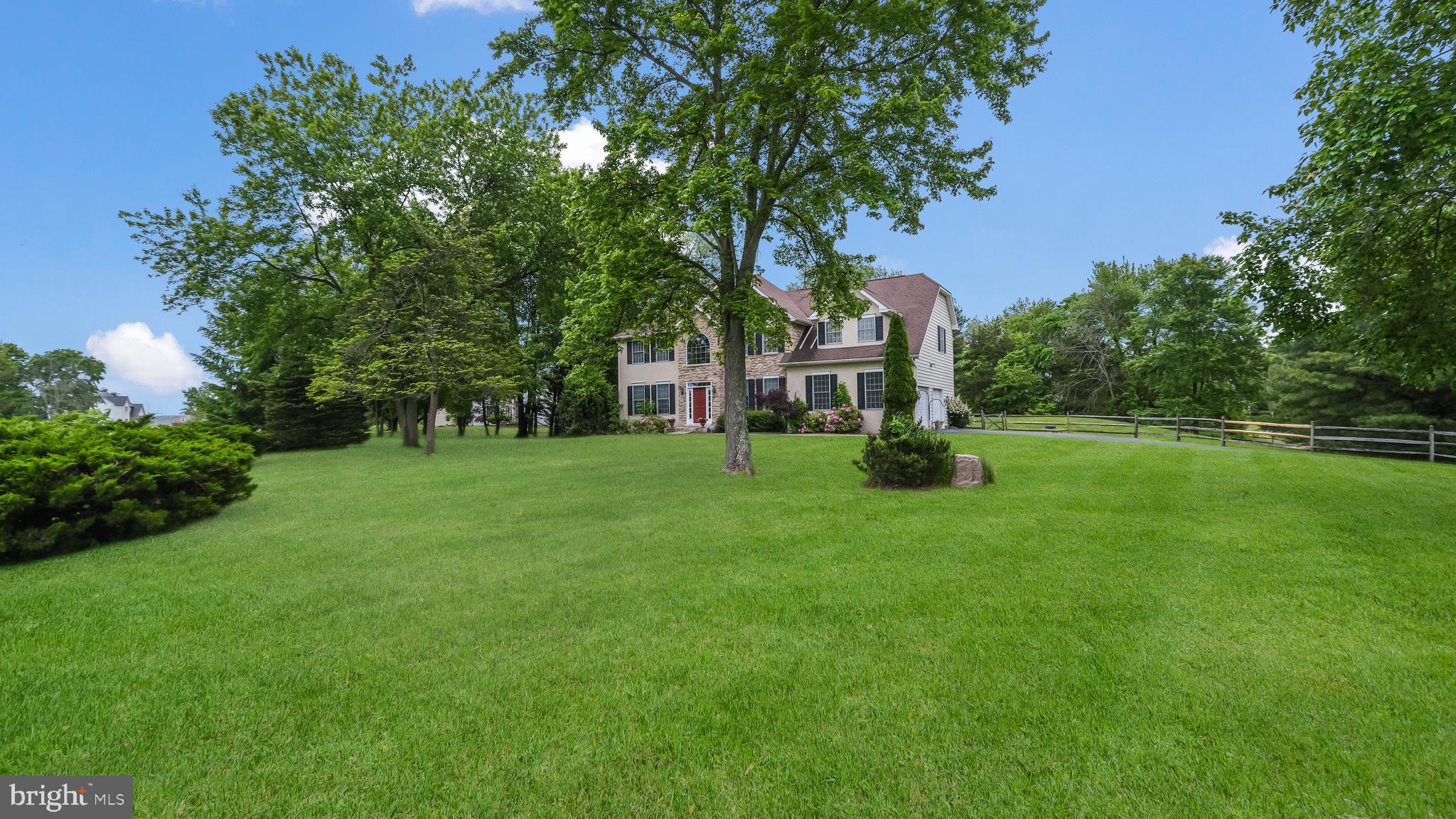 125 Ranch Road Newtown, PA 18940 - Photo 4 of 51