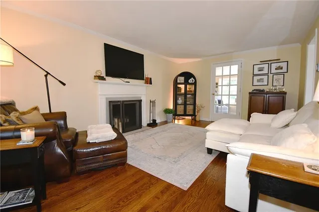 $349,900 | 785 Fruithurst Drive, Pittsburgh, PA 15228