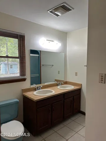 $1,600 | 135 South Belvedere Drive, Hampstead, NC 28443