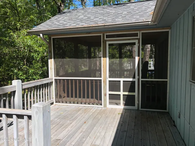 $1,600 | 135 South Belvedere Drive, Hampstead, NC 28443