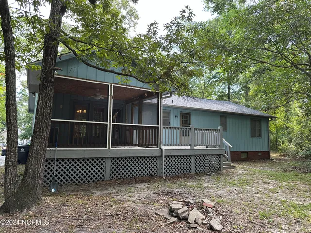 $1,600 | 135 South Belvedere Drive, Hampstead, NC 28443