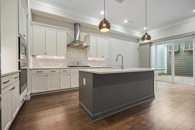 $3,500 | 123 Village Green Avenue, Woodstock, GA 30189