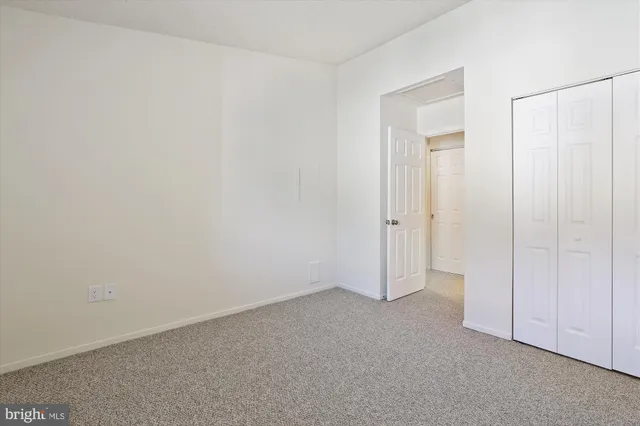 $2,750 | 1963 B Villaridge Drive, Unit 1963B, Reston, VA 20191