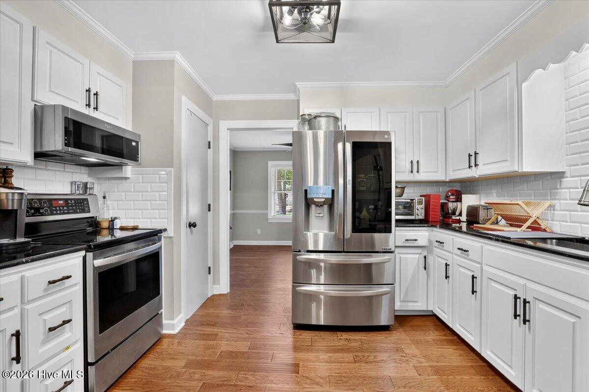 2444 Creekside Road Kinston, NC 28504 - Photo 22 of 51