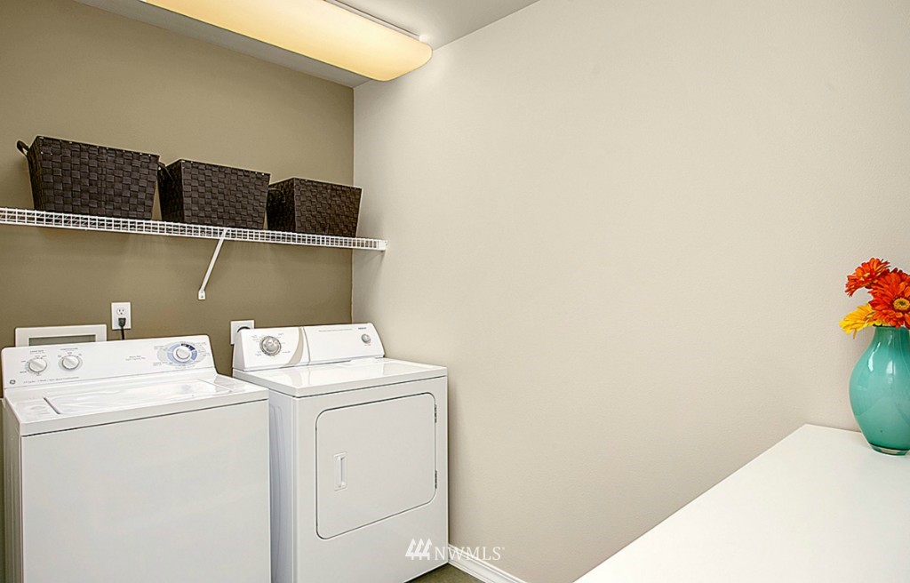 24012 Northeast Adair Road Redmond, WA 98053 - Photo 15 of 17 Gallery Image 15