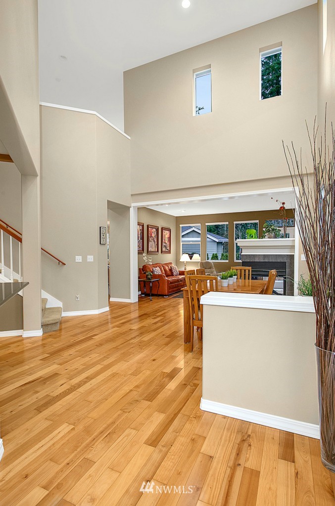 24012 Northeast Adair Road Redmond, WA 98053 - Photo 3 of 17 Gallery Image 3