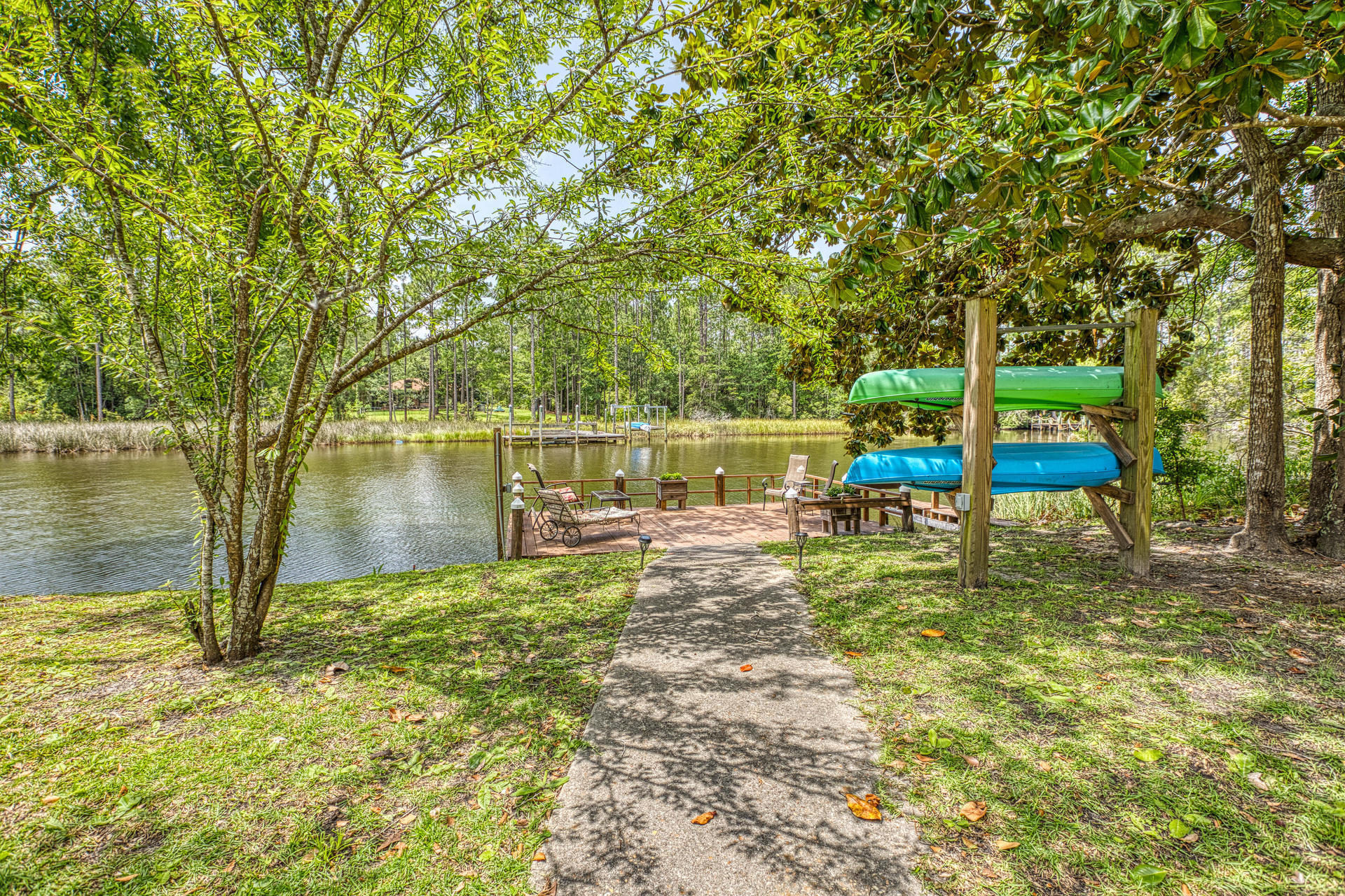 215 Sweetwater Road Freeport, FL 32439 - Photo 37 of 41 215 Sweetwater Rd Freeport FL-042-045-62
