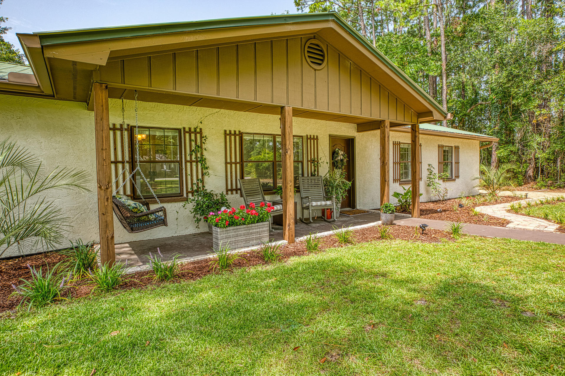 215 Sweetwater Road Freeport, FL 32439 - Photo 4 of 41 215 Sweetwater Rd Freeport FL-007-011-62