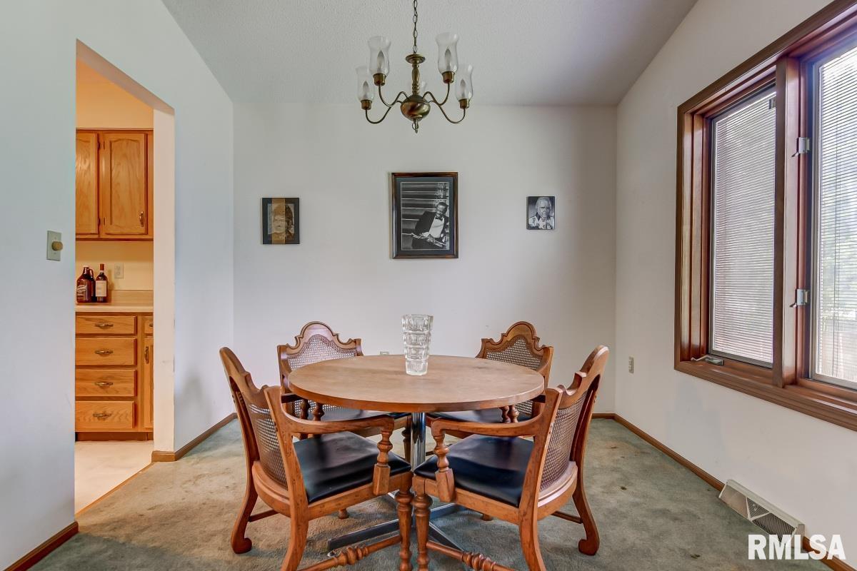 508 Golf Road Springfield, IL 62704 - Photo 15 of 30 Gallery Image 15
