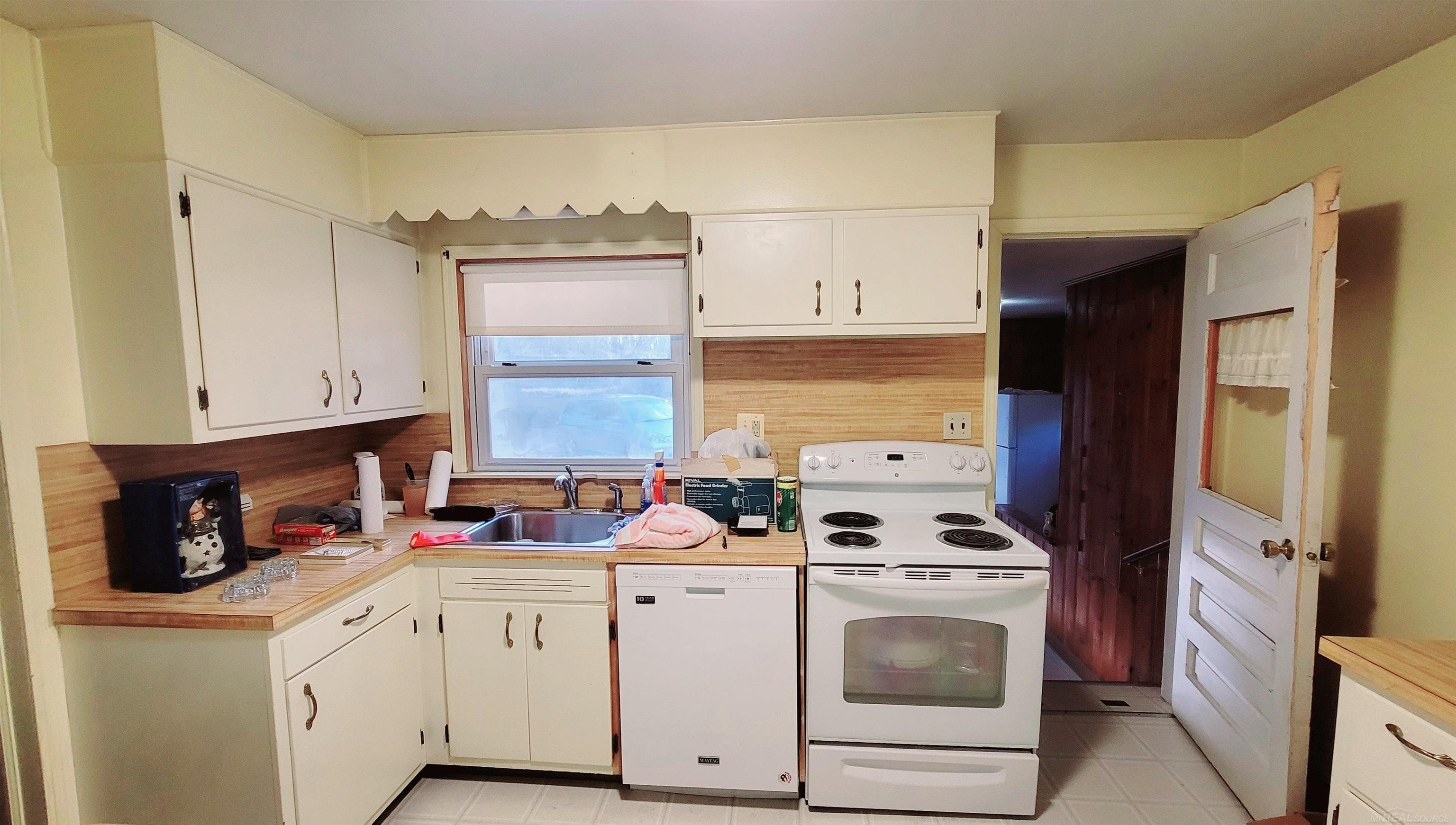 3432 John R Road Rochester Hills, MI 48307 - Photo 6 of 13