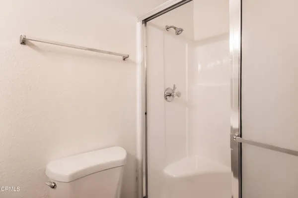 $2,200 | 1169 Rosedale Avenue, Unit 204, Glendale, CA 91201