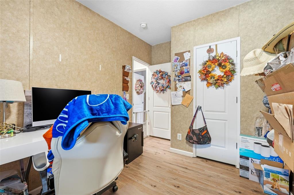 104 Ferncreek Drive Georgetown, FL 32139 - Photo 20 of 52 a view of gym equipment and children play room