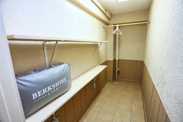 $2,300 | 316 Ling Street, Bayou Vista, TX 77563