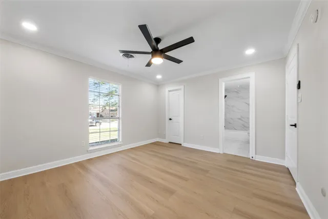 $299,999 | 5117 Ashwood Drive, Baytown, TX 77521