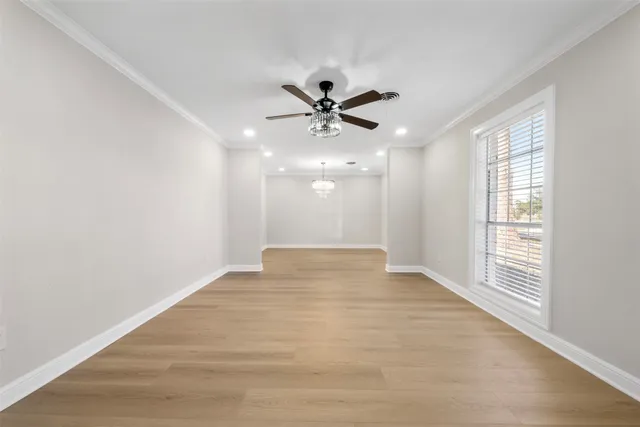 $299,999 | 5117 Ashwood Drive, Baytown, TX 77521