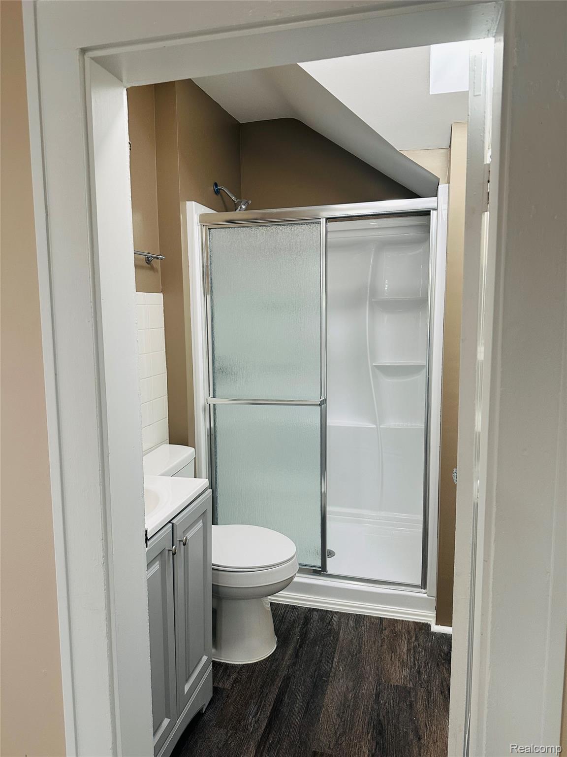 11270 Rushton Road, Unit 3 South Lyon, MI 48178 - Photo 20 of 21 11270 Bathroom 1.jpg