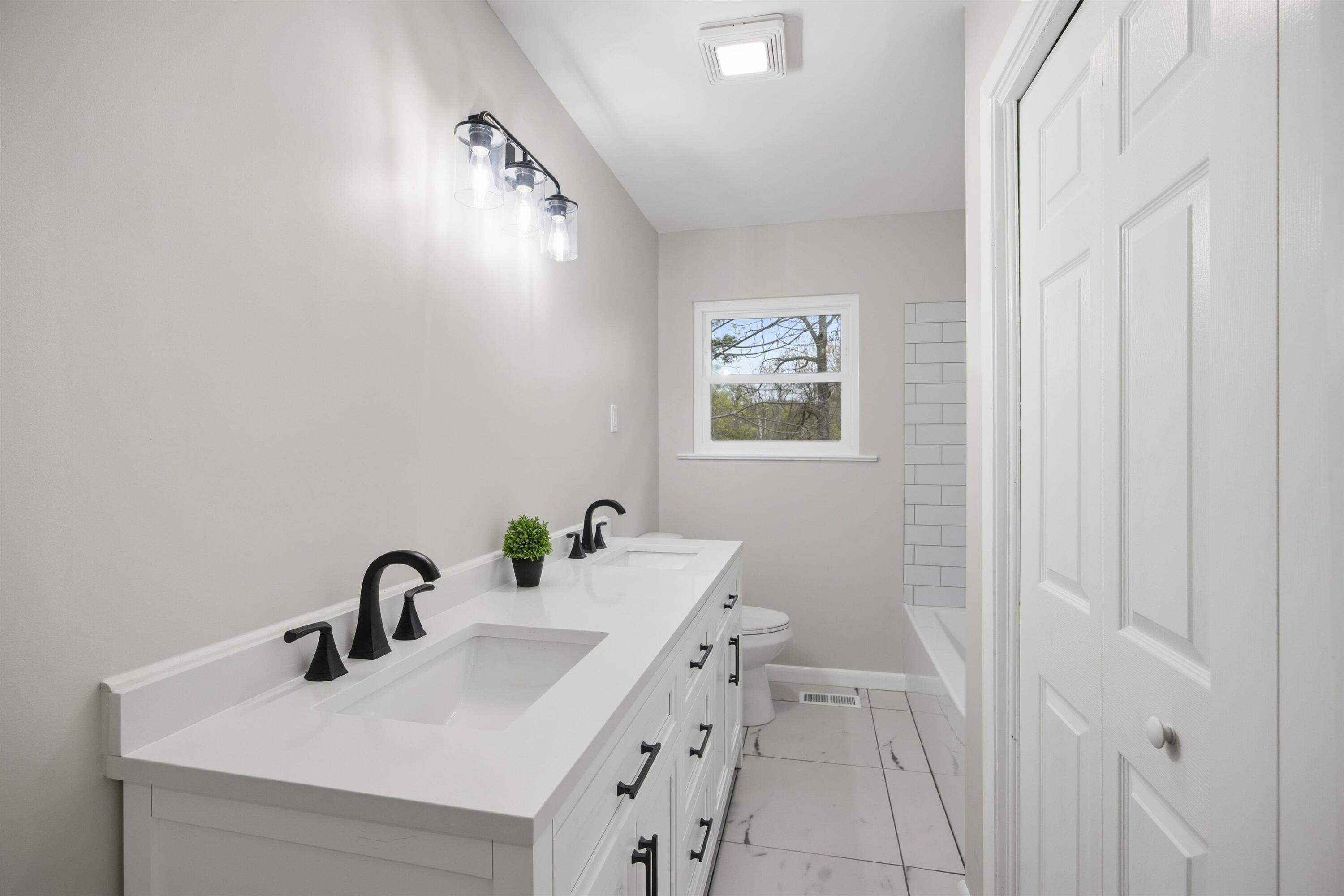 141 Old Mill Road Ringgold, GA 30736 - Photo 19 of 38 20-141OldMillLn_021