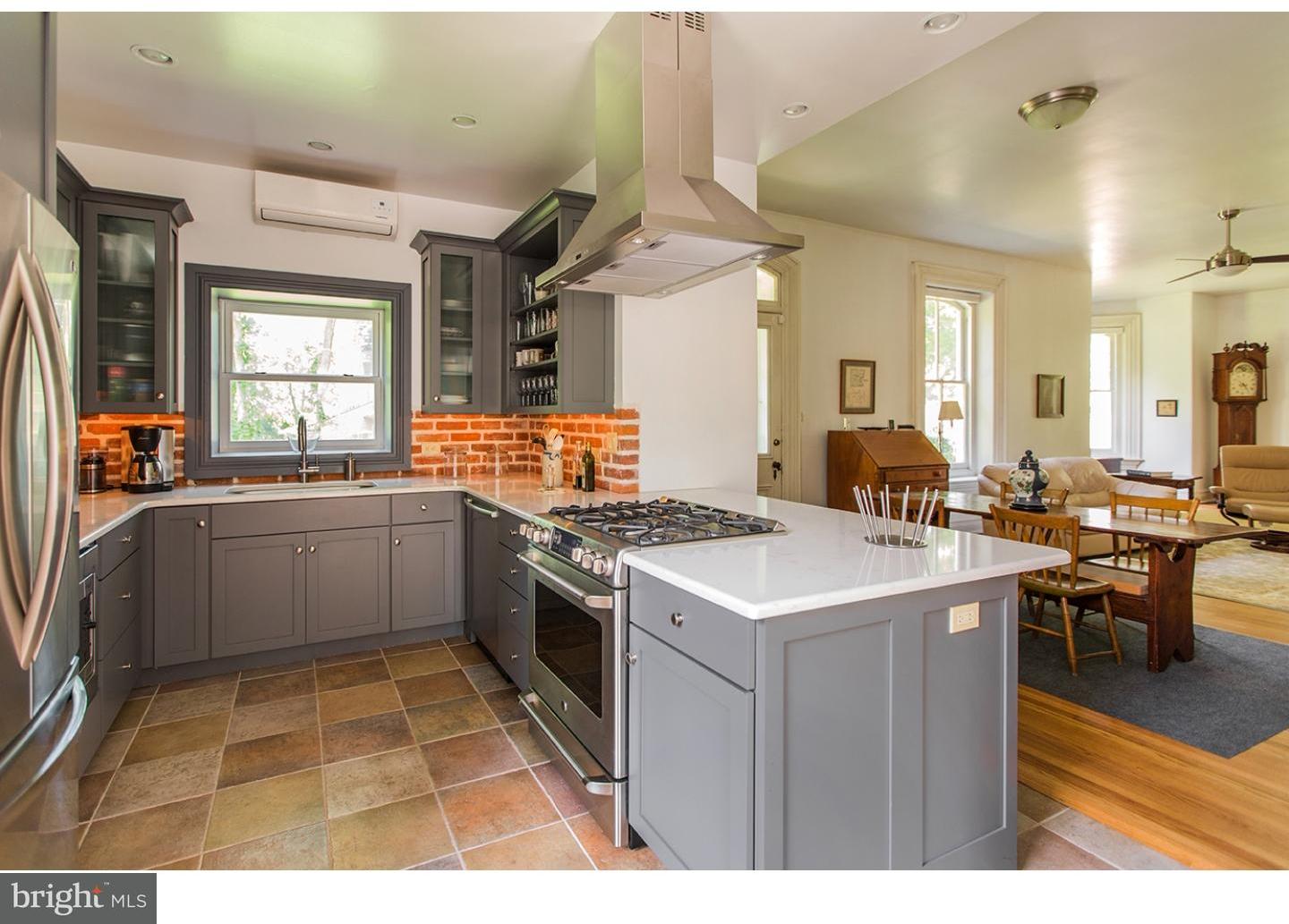 956 Durham Road Riegelsville, PA 18077 - Photo 10 of 24