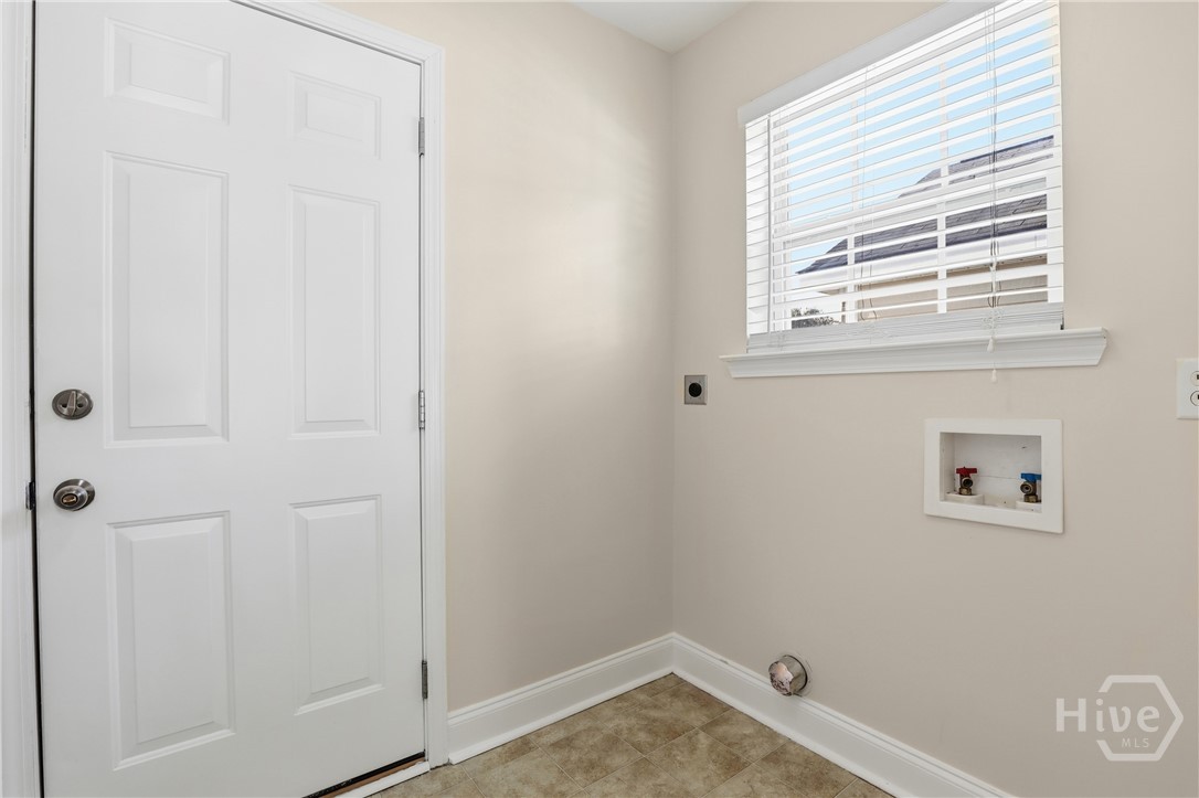 130 Terraza Lane Savannah, GA 31405 - Photo 25 of 31 Laundry Room - Not showing in photo - on opposite wall is large pantry