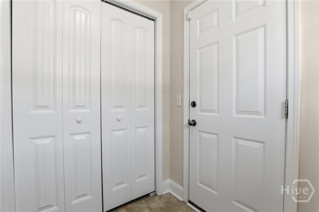 130 Terraza Lane Savannah, GA 31405 - Photo 5 of 31 Foyer with Coat Closet
