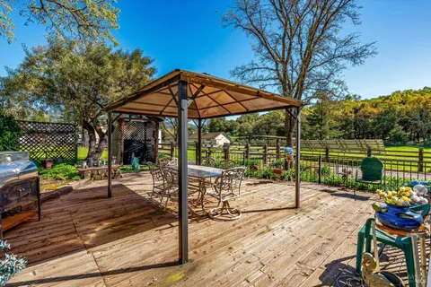 $3,100,000 | 3061 North Avenue, Napa, CA 94558