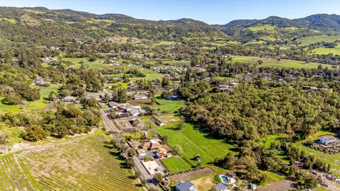 $3,100,000 | 3061 North Avenue, Napa, CA 94558